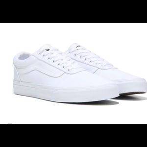 NWT Men’s White vans